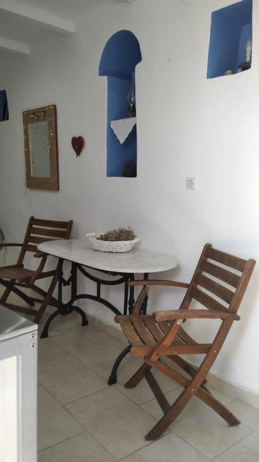 Traditional Renovated House In The Centre Of 아나피 외부 사진